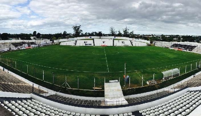 Danubio le pone María Mincheff de Lazaroff a su estadio 