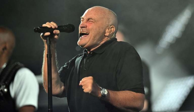 Phil Collins interrumpe su gira tras sufrir una caída accidental