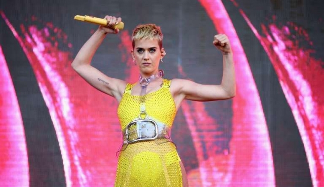 Katy Perry regresa con Witness, un álbum que desvela su adultez