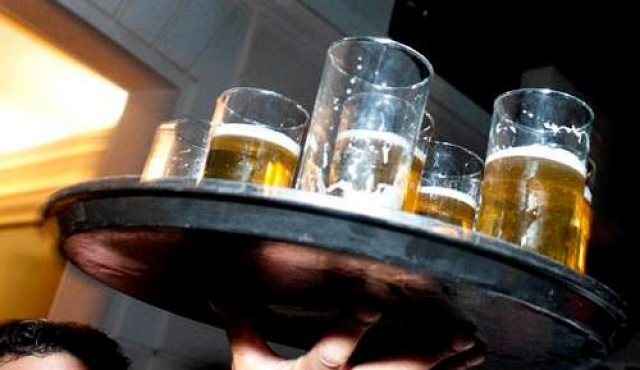Gobierno trabaja en ley para regular cosumo de alcohol