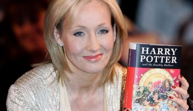 JK Rowling, la creadora de la magia que encantó al mundo