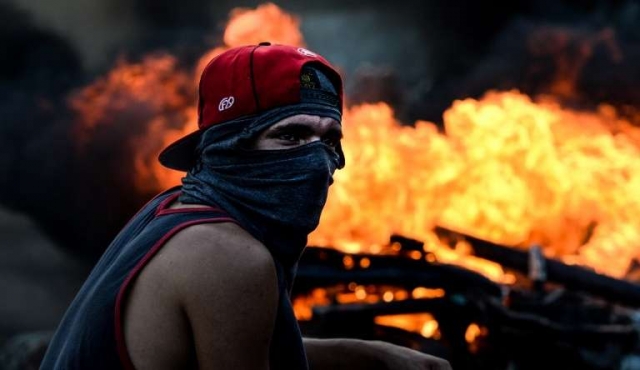 Maduro denuncia ataque con granadas contra máxima corte venezolana