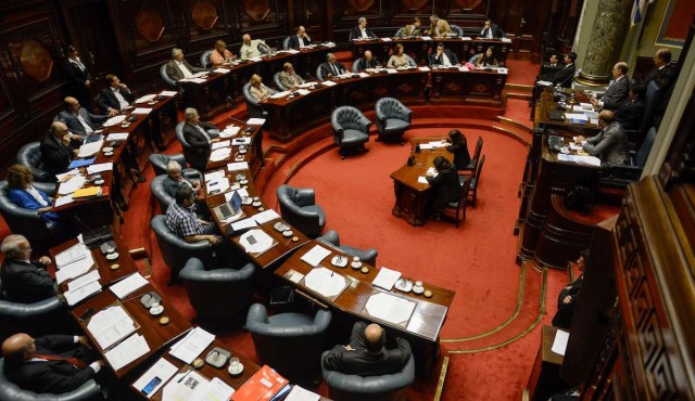 Oposición destacó “compromiso político” en aprobación de ley de riego
