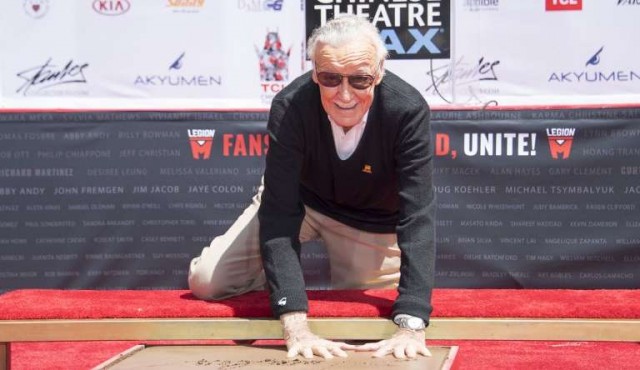 Stan Lee, leyenda de Marvel, plasmó sus huellas en Hollywood