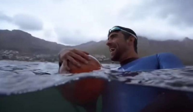 Michael Phelps perdió su duelo con un tiburón