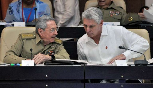 Relevar a Raúl Castro en Cuba no será “traumático”