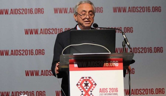 “Nadie debería morir de sida, es dramático que fallezca un millón de personas”