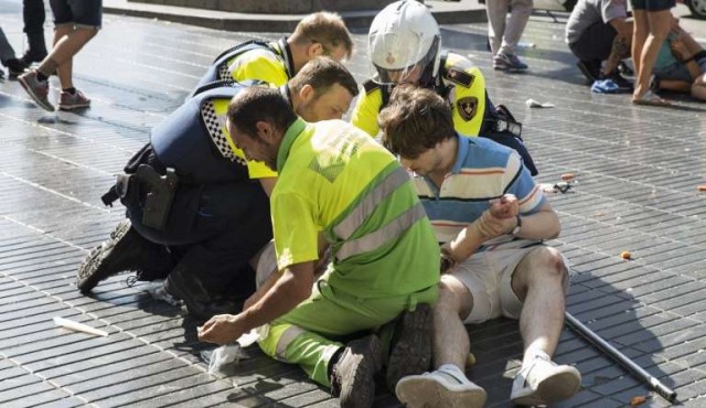 Habrían abatido cuatro terroristas en segundo ataque en Cataluña