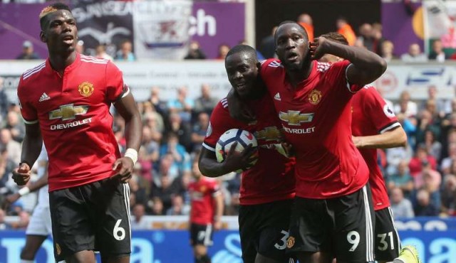 Inglaterra: ganaron Manchester United y Liverpool; Arsenal perdió