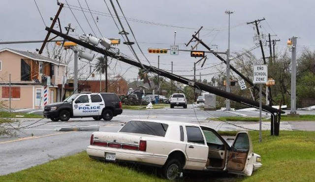 Huracán Harvey deja dos muertos y “catastróficas” inundaciones