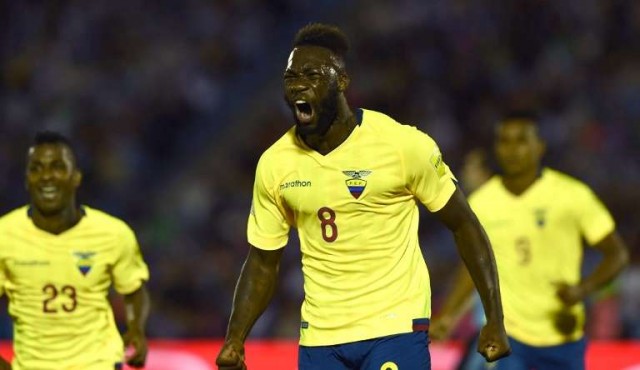 Felipe Caicedo renunció a la selección de Ecuador