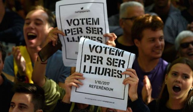 Incautan millones de papeletas para el referéndum en Cataluña