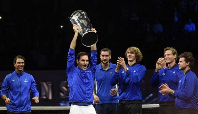 Federer logra el punto de la victoria de Europa en la primera Laver Cup