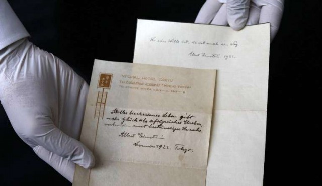 La teoría de la felicidad de Einstein aparece en una nota manuscrita en Tokio