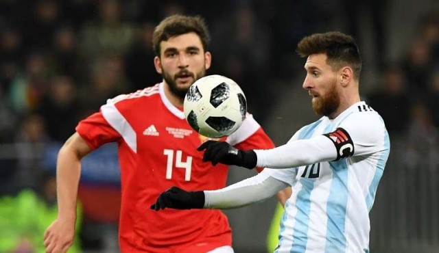 Argentina le ganó 1-0 a Rusia en Moscú