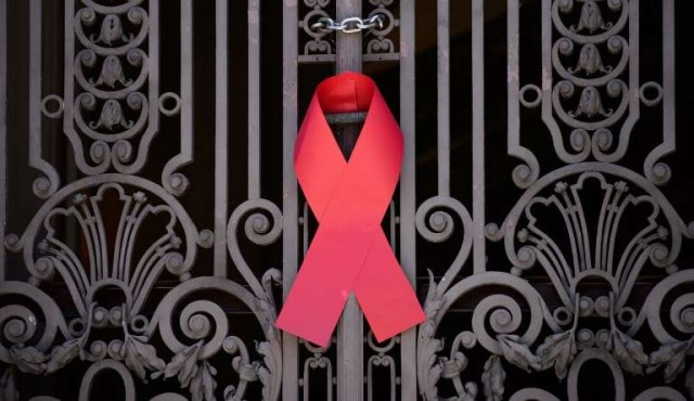 Violencia y discriminación provocan auge del sida en América Latina