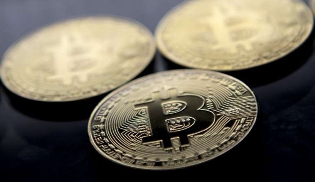 El bitcoin, una “moneda uberizada” pero que tiene sus riesgos​