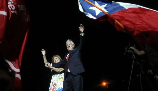 Piñera ganó el centro político y por eso venció en Chile