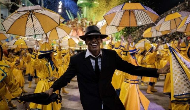 Escuelas de samba quieren posponer el carnaval de Rio por la pandemia