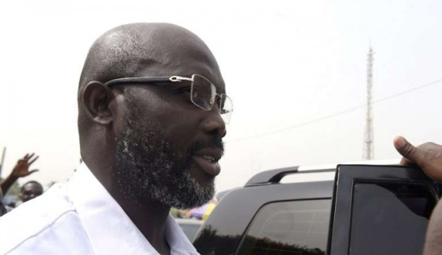 El exfutbolista George Weah ganó por amplio margen elecciones en Liberia
