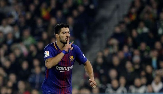 Dos de Suárez en goleada de Barcelona sobre Betis