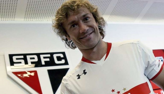 Lugano se retira y asume un cargo dirigencial en Sao Paulo