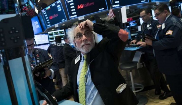 Bolsa de Nueva York registró su mayor caída en un solo día de la historia