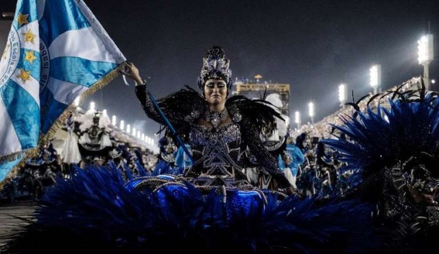 Rio de Janeiro se prepara para su Carnaval más contestatario