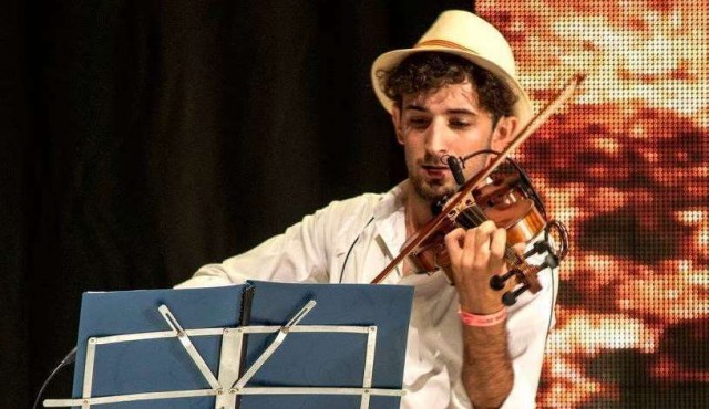 El video del joven violinista uruguayo que Tinelli ayudó a viralizar