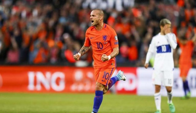 El holandés Wesley Sneijder se retira de la selección