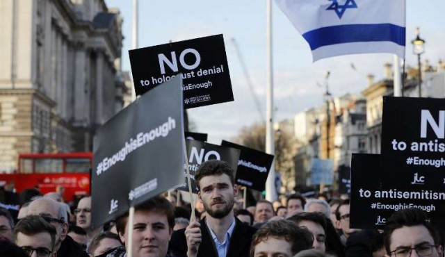 Tormenta en el Partido Laborista británico, acusado de antisemitismo​