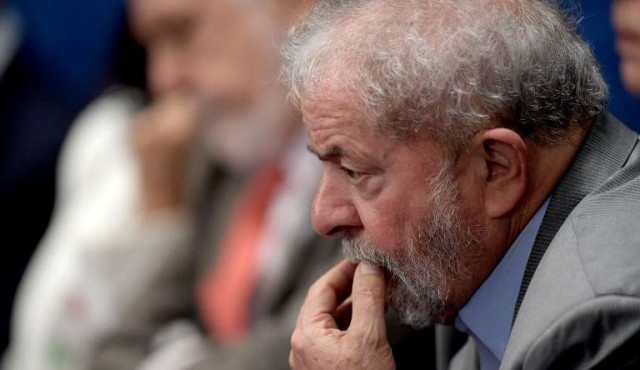Corte suprema autoriza el arresto de Lula