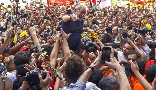 Lula anuncia que se entrega y se defiende: “Moro mintió que ese apartamento era mío”