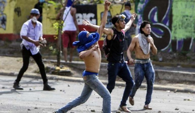 Ortega revoca reforma que desencadenó violenta ola de protestas en Nicaragua