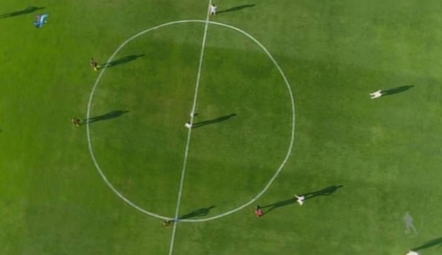 Canchero del Estadio sobre el círculo central: “no marqué al tuntún”