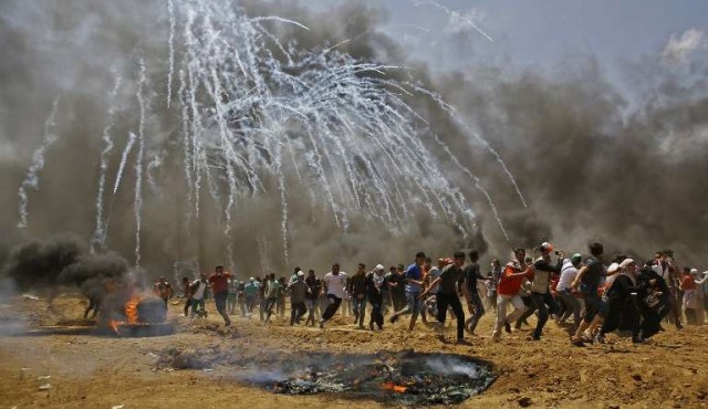 Palestinos piden frenar “la horrible masacre en Gaza”
