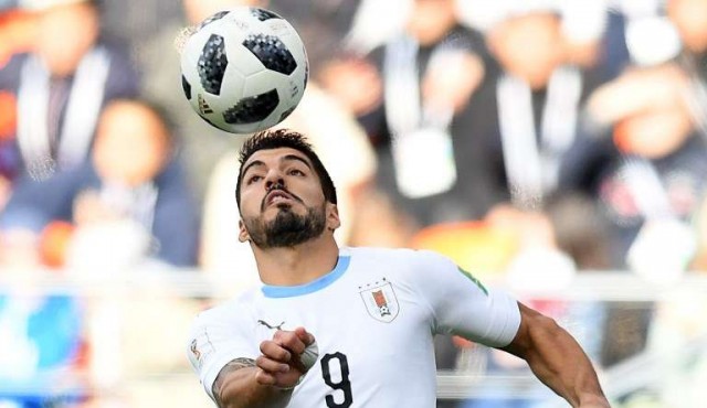 Suárez llega a los 100 partidos y Uruguay busca sellar su clasificación ante Arabia