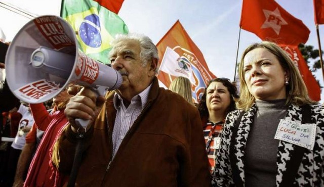 Mujica visitó a Lula: “puede estar preso el cuerpo pero la causa nunca está presa”