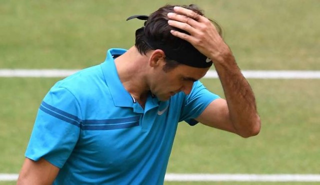 Federer pierde la final de Halle y cede el número 1 a Nadal