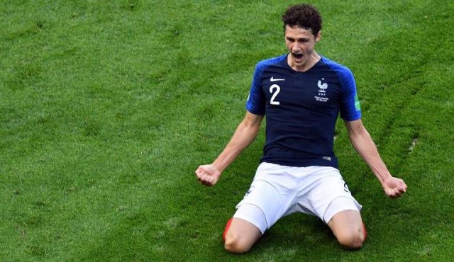 Pavard: de la “fan zone” en la Euro 2016 al mejor gol de Rusia 2018​