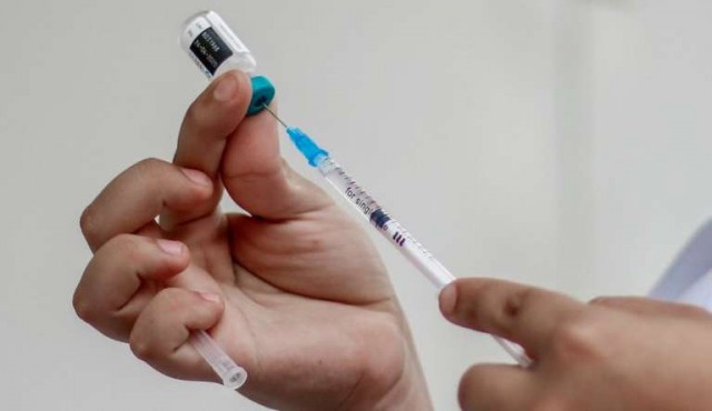 Se refuerza vacunación contra sarampión luego de primer caso importado