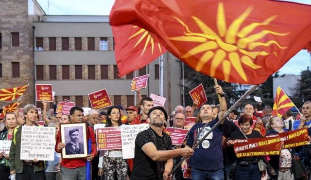 Los macedonios decidirán en referéndum el nombre de su país