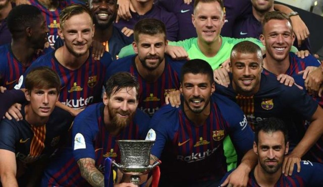 Barcelona ganó la Supercopa de España venciendo 2-1 al Sevilla