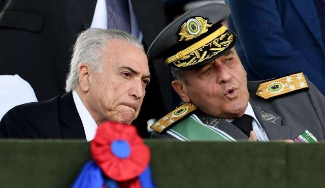 Militares “en campaña” en Brasil