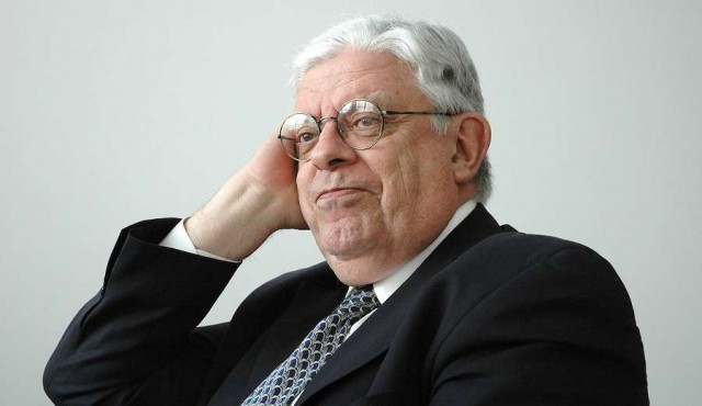 Murió caricaturista uruguayo Hermenegildo Sábat
