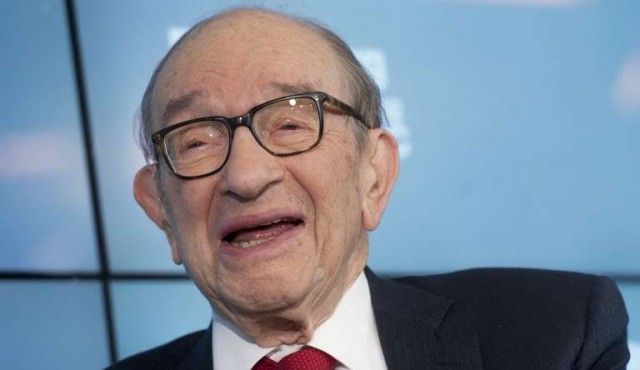 Alan Greenspan sobrevive a su propia muerte, en Twitter