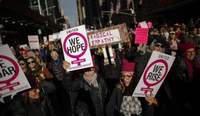 Miles marcharán en Chicago contra la agenda “antimujeres” de Trump