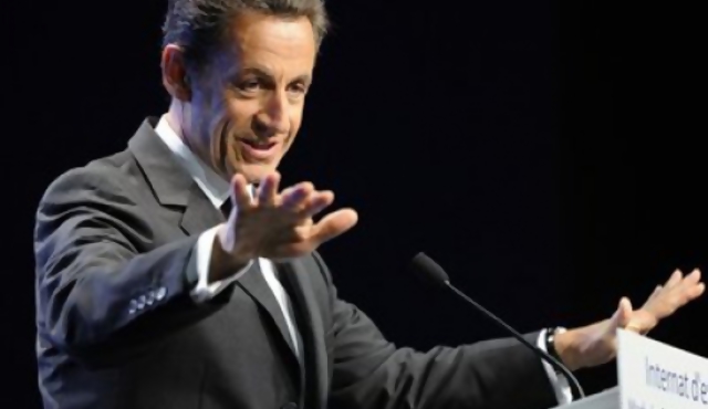 La prensa francesa y europea arremete contra Nicolas Sarkozy 
