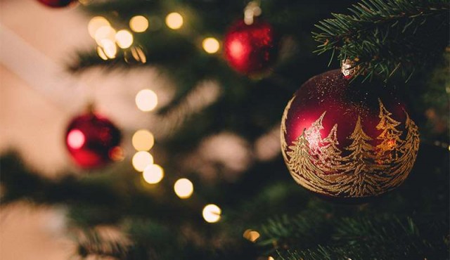 Tras el #MeToo, una canción de Navidad causa polémica en radios de EE.UU​.