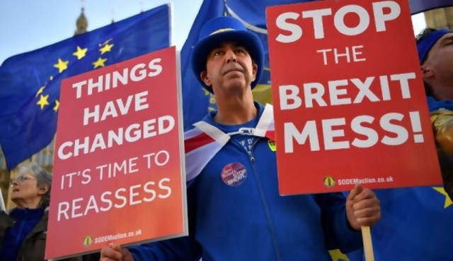La UE pone a Reino Unido contra las cuerdas a ocho días del Brexit